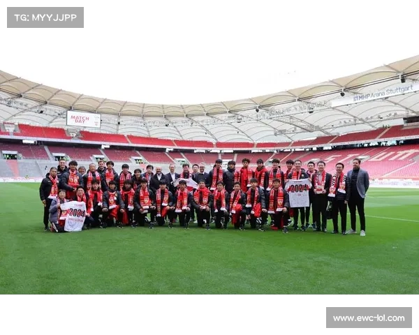 德甲俱乐部社区日活动启动,球员参与基层足球推广